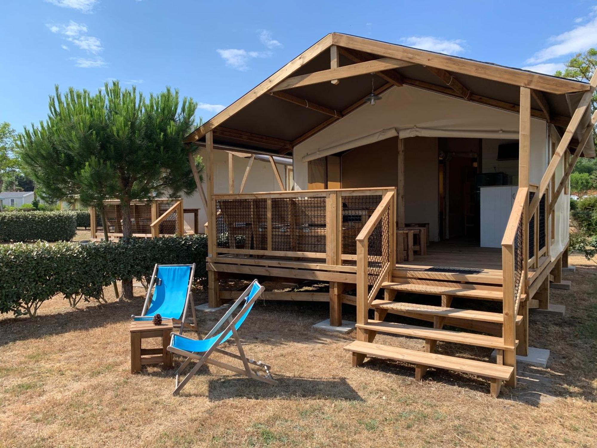 Hotel Camping Les Chouans Saint-Hilaire-de-Riez Exterior foto